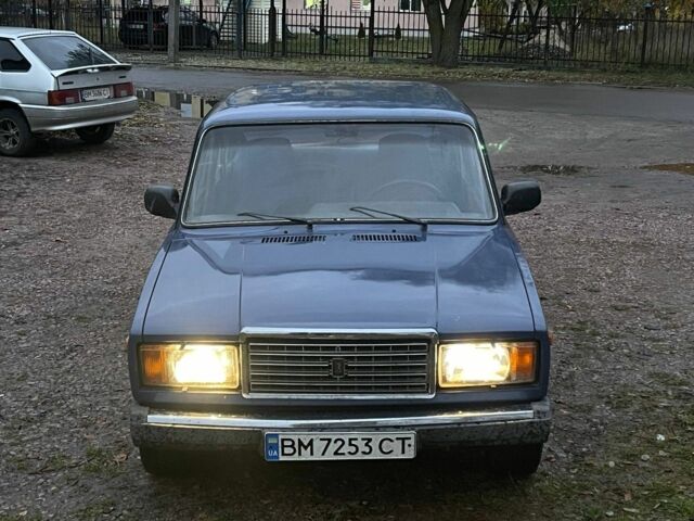 ВАЗ 2107 2005 у Шостке на Automoto.ua Синій ВАЗ 2107, об'ємом двигуна 1.5 л та пробігом 97 тис. км за 833 $, фото 1 на Automoto.ua