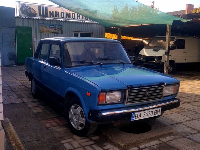 Синий ВАЗ 2107, объемом двигателя 1.5 л и пробегом 0 тыс. км за 650 $, фото 1 на Automoto.ua