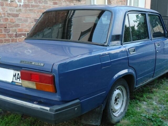 Синій ВАЗ 2107, об'ємом двигуна 1.5 л та пробігом 150 тис. км за 800 $, фото 2 на Automoto.ua