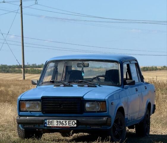 Синій ВАЗ 2107, об'ємом двигуна 1.5 л та пробігом 43 тис. км за 784 $, фото 2 на Automoto.ua
