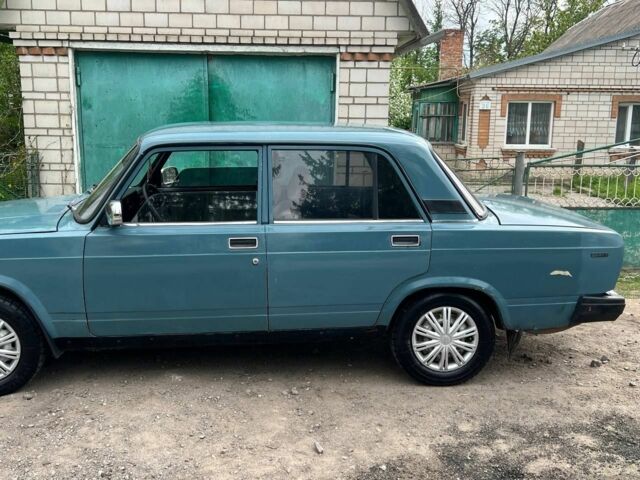 Синий ВАЗ 2107, объемом двигателя 1.5 л и пробегом 63 тыс. км за 1000 $, фото 3 на Automoto.ua