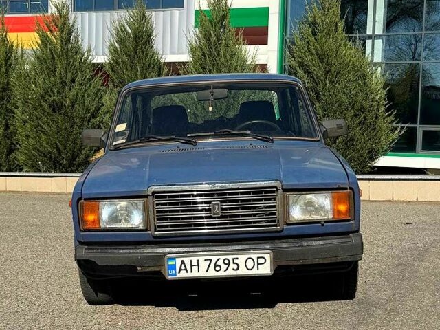 Синий ВАЗ 2107, объемом двигателя 1.5 л и пробегом 0 тыс. км за 1030 $, фото 2 на Automoto.ua