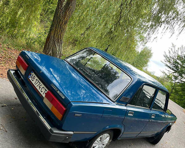 Синій ВАЗ 2107, об'ємом двигуна 1.5 л та пробігом 138 тис. км за 1100 $, фото 3 на Automoto.ua