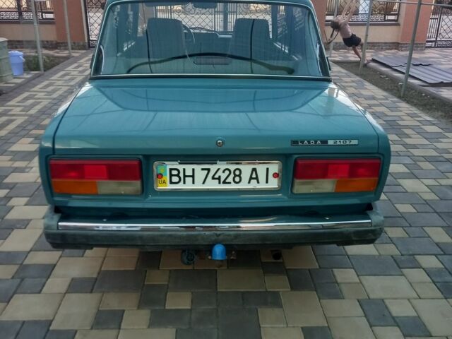 Синий ВАЗ 2107, объемом двигателя 1 л и пробегом 77 тыс. км за 82000 $, фото 2 на Automoto.ua