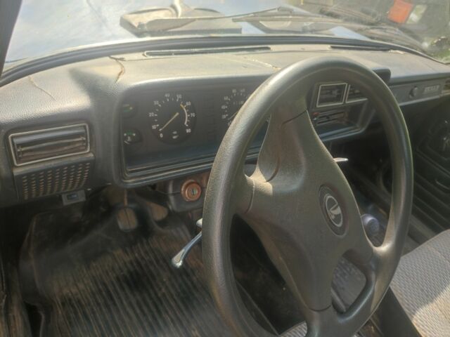 Синий ВАЗ 2107, объемом двигателя 0 л и пробегом 73 тыс. км за 650 $, фото 2 на Automoto.ua