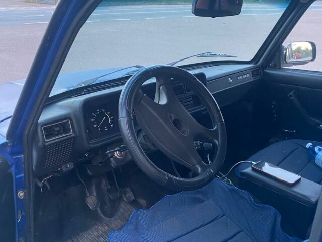 Синий ВАЗ 2107, объемом двигателя 2 л и пробегом 80 тыс. км за 800 $, фото 5 на Automoto.ua