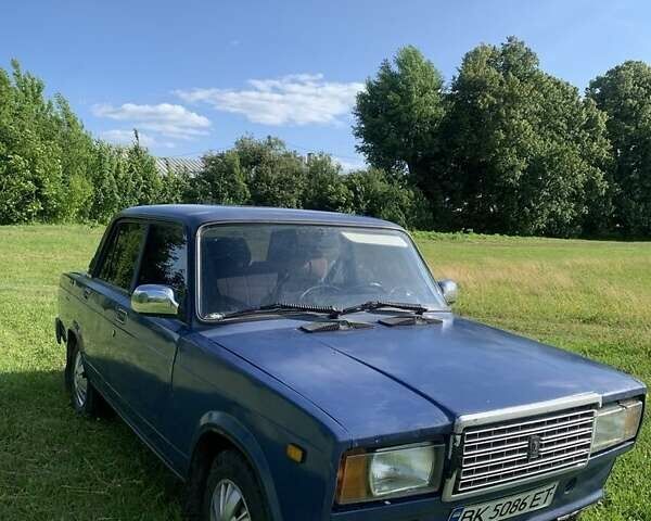 Синий ВАЗ 2107, объемом двигателя 1.5 л и пробегом 83 тыс. км за 1550 $, фото 3 на Automoto.ua