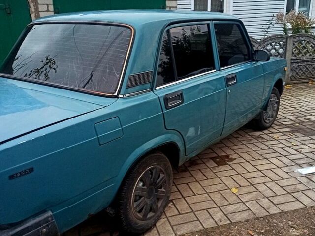Синій ВАЗ 2107, об'ємом двигуна 1.5 л та пробігом 100 тис. км за 890 $, фото 2 на Automoto.ua
