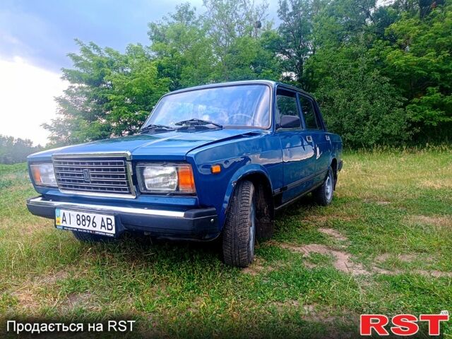 Синий ВАЗ 2107, объемом двигателя 1.5 л и пробегом 100 тыс. км за 710 $, фото 3 на Automoto.ua