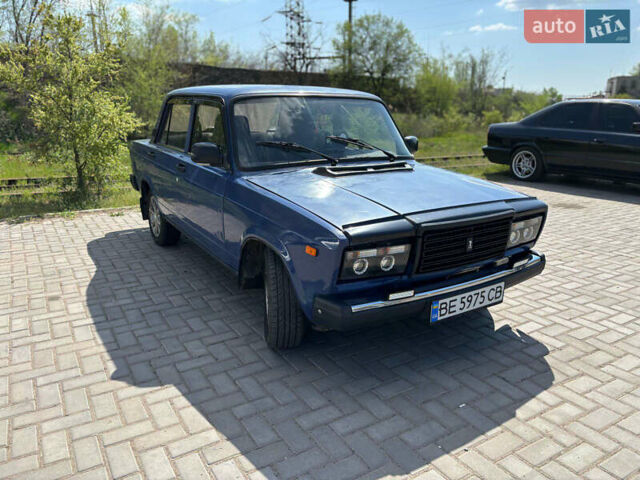 Синий ВАЗ 2107, объемом двигателя 1.45 л и пробегом 100 тыс. км за 1250 $, фото 5 на Automoto.ua