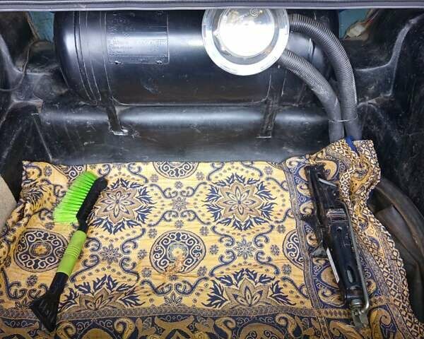 Синий ВАЗ 2107, объемом двигателя 1.45 л и пробегом 146 тыс. км за 1400 $, фото 35 на Automoto.ua