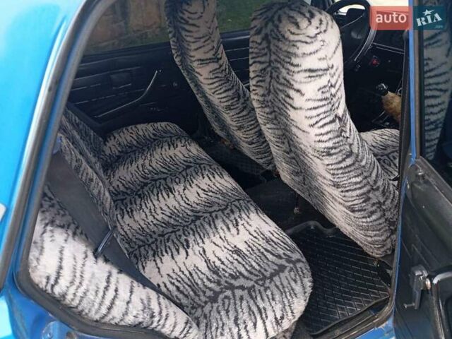 Синий ВАЗ 2107, объемом двигателя 1.5 л и пробегом 99 тыс. км за 1150 $, фото 3 на Automoto.ua