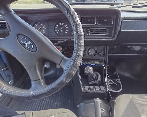 Синий ВАЗ 2107, объемом двигателя 1.45 л и пробегом 112 тыс. км за 1350 $, фото 6 на Automoto.ua
