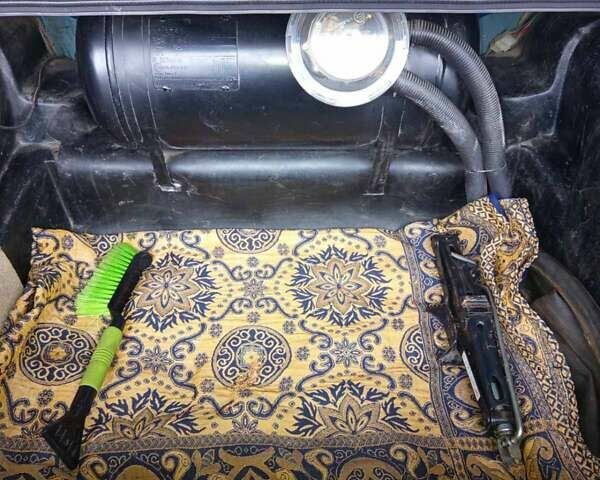 Синій ВАЗ 2107, об'ємом двигуна 1.45 л та пробігом 147 тис. км за 1400 $, фото 2 на Automoto.ua