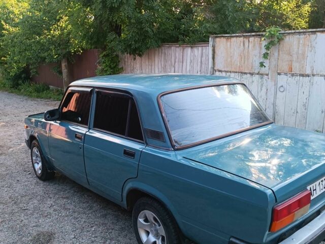 Синий ВАЗ 2107, объемом двигателя 1.5 л и пробегом 80 тыс. км за 1050 $, фото 2 на Automoto.ua