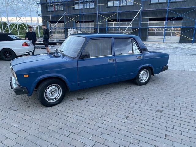 Синий ВАЗ 2107, объемом двигателя 1.5 л и пробегом 206 тыс. км за 1100 $, фото 2 на Automoto.ua