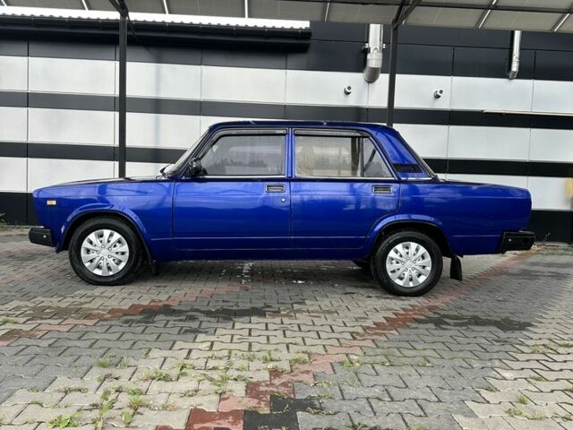 Синий ВАЗ 2107, объемом двигателя 1.5 л и пробегом 89 тыс. км за 1400 $, фото 1 на Automoto.ua