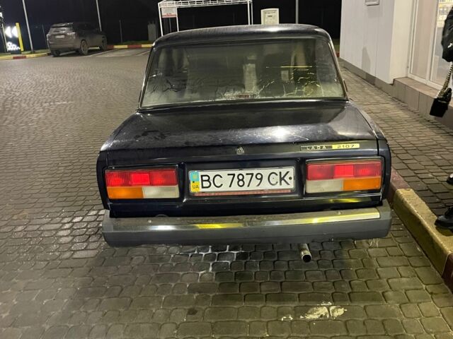 Синий ВАЗ 2107, объемом двигателя 1.5 л и пробегом 123 тыс. км за 949 $, фото 3 на Automoto.ua