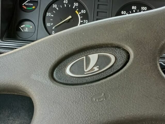 Синий ВАЗ 2107, объемом двигателя 1.5 л и пробегом 100 тыс. км за 707 $, фото 11 на Automoto.ua