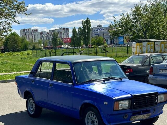 Синий ВАЗ 2107, объемом двигателя 1.5 л и пробегом 0 тыс. км за 650 $, фото 1 на Automoto.ua