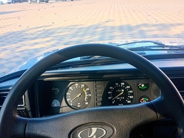 Синий ВАЗ 2107, объемом двигателя 1.5 л и пробегом 62 тыс. км за 2000 $, фото 4 на Automoto.ua