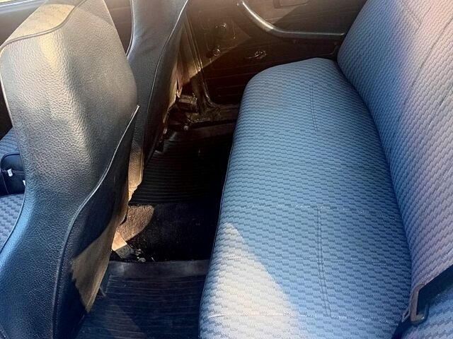 Синий ВАЗ 2107, объемом двигателя 1.5 л и пробегом 62 тыс. км за 2000 $, фото 6 на Automoto.ua