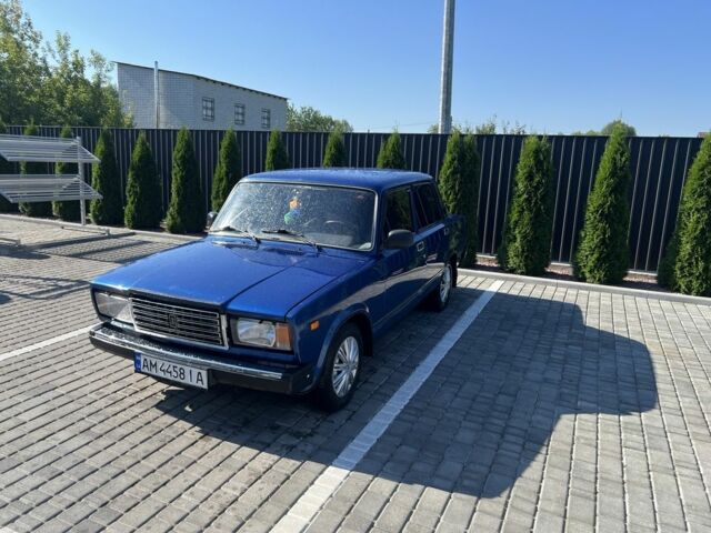 Синий ВАЗ 2107, объемом двигателя 1.5 л и пробегом 3 тыс. км за 1350 $, фото 4 на Automoto.ua
