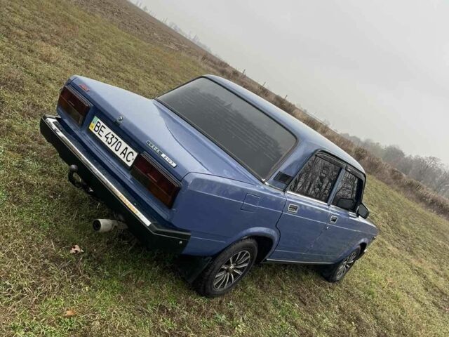Синій ВАЗ 2107, об'ємом двигуна 1.5 л та пробігом 140 тис. км за 1350 $, фото 2 на Automoto.ua