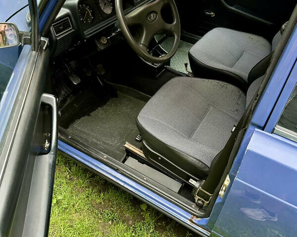 Синий ВАЗ 2107, объемом двигателя 1.5 л и пробегом 75 тыс. км за 1500 $, фото 19 на Automoto.ua