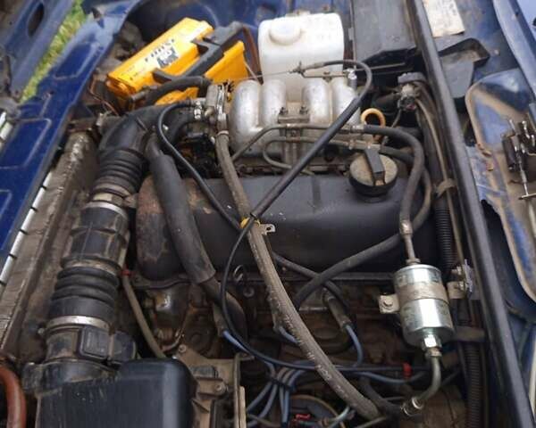 Синий ВАЗ 2107, объемом двигателя 1.5 л и пробегом 80 тыс. км за 1200 $, фото 6 на Automoto.ua
