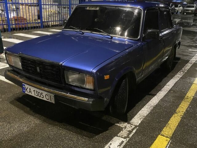 Синій ВАЗ 2107, об'ємом двигуна 1.5 л та пробігом 100 тис. км за 2000 $, фото 1 на Automoto.ua
