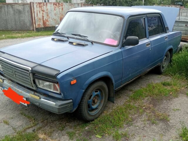 Синий ВАЗ 2107, объемом двигателя 1.5 л и пробегом 87 тыс. км за 800 $, фото 1 на Automoto.ua