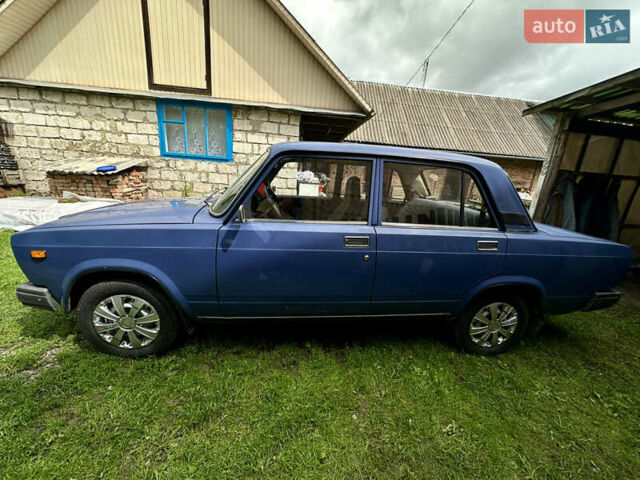 Синий ВАЗ 2107, объемом двигателя 1.5 л и пробегом 75 тыс. км за 1500 $, фото 6 на Automoto.ua