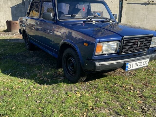 Синий ВАЗ 2107, объемом двигателя 1.5 л и пробегом 92 тыс. км за 1550 $, фото 4 на Automoto.ua