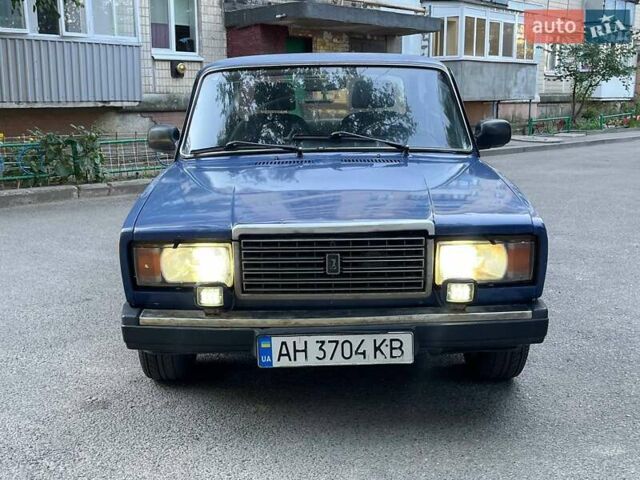 Синий ВАЗ 2107, объемом двигателя 1.6 л и пробегом 324 тыс. км за 1100 $, фото 3 на Automoto.ua