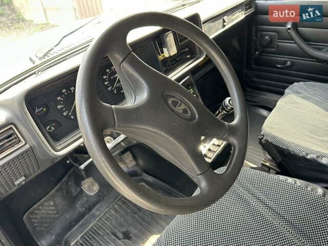 Синій ВАЗ 2107, об'ємом двигуна 1.6 л та пробігом 62 тис. км за 2800 $, фото 14 на Automoto.ua