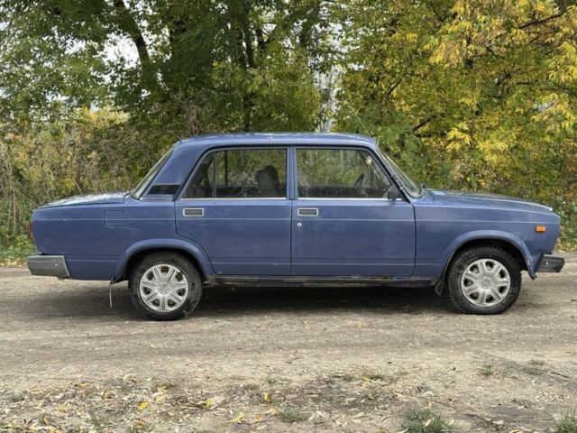 ВАЗ 2107 2006 в Волочиске на Automoto.ua Синий ВАЗ 2107, объемом двигателя 1.5 л и пробегом 88 тыс. км за 555 $, фото 3 на Automoto.ua