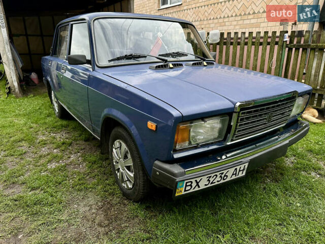 Синий ВАЗ 2107, объемом двигателя 1.5 л и пробегом 75 тыс. км за 1500 $, фото 1 на Automoto.ua