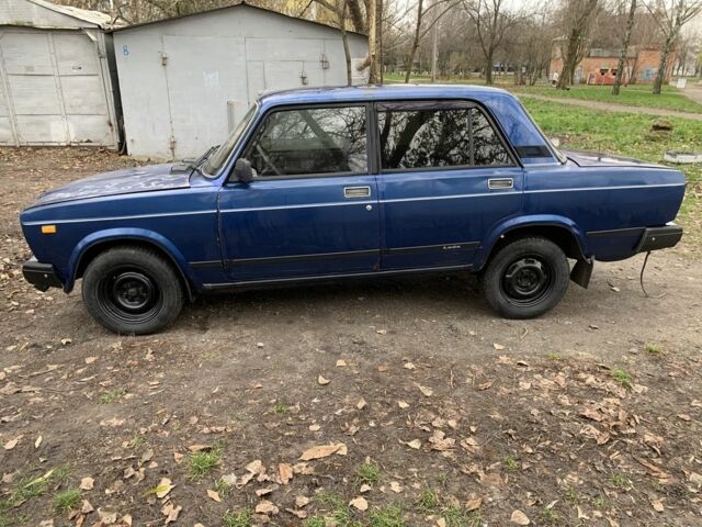 Синій ВАЗ 2107, об'ємом двигуна 1.5 л та пробігом 300 тис. км за 699 $, фото 1 на Automoto.ua