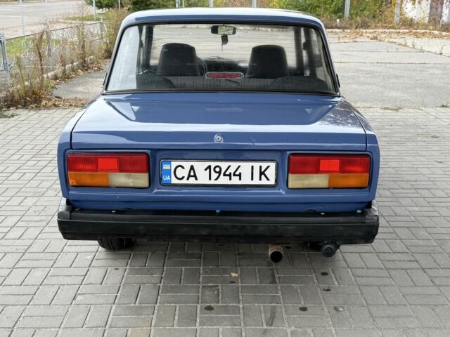 Синий ВАЗ 2107, объемом двигателя 1.5 л и пробегом 56 тыс. км за 1500 $, фото 4 на Automoto.ua