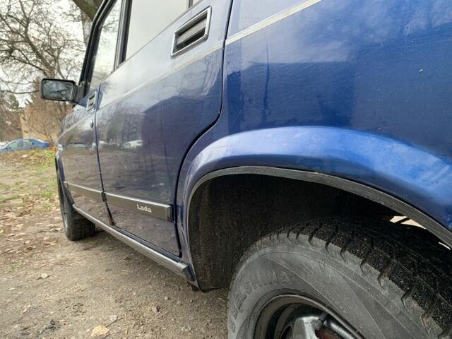 Синій ВАЗ 2107, об'ємом двигуна 1.5 л та пробігом 300 тис. км за 699 $, фото 11 на Automoto.ua