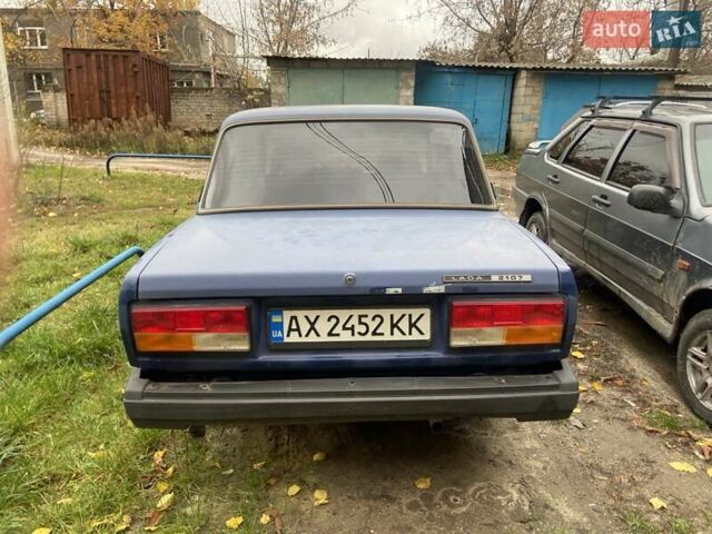 Синий ВАЗ 2107, объемом двигателя 1.45 л и пробегом 240 тыс. км за 709 $, фото 1 на Automoto.ua
