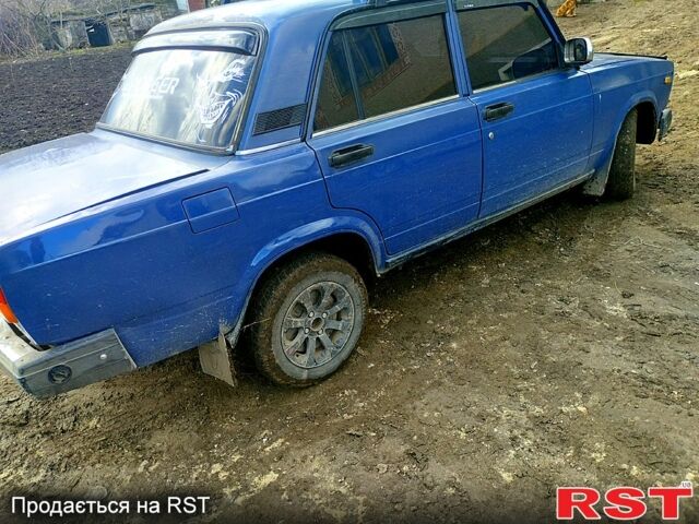 Синий ВАЗ 2107, объемом двигателя 1.5 л и пробегом 0 тыс. км за 850 $, фото 2 на Automoto.ua