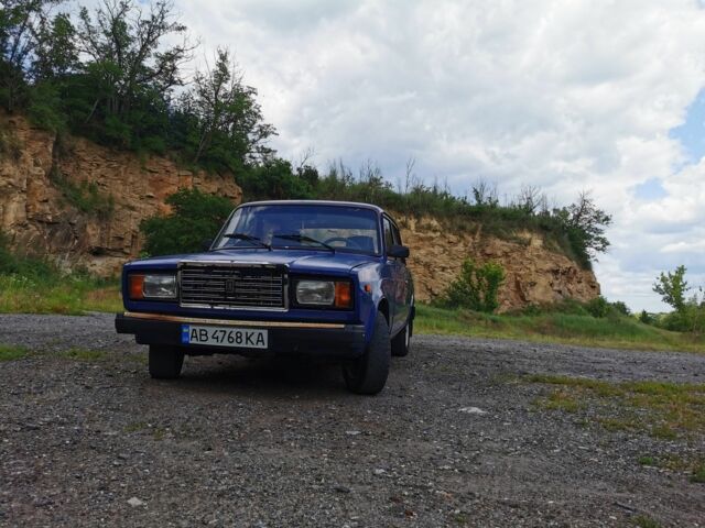 Синий ВАЗ 2107, объемом двигателя 1.5 л и пробегом 160 тыс. км за 1200 $, фото 3 на Automoto.ua