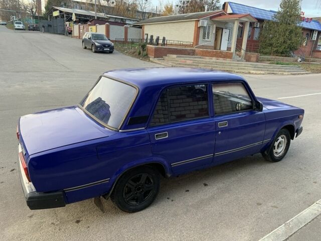 ВАЗ 2107 2006 у Харкові на Automoto.ua Синій ВАЗ 2107, об'ємом двигуна 1.5 л та пробігом 100 тис. км за 900 $, фото 4 на Automoto.ua