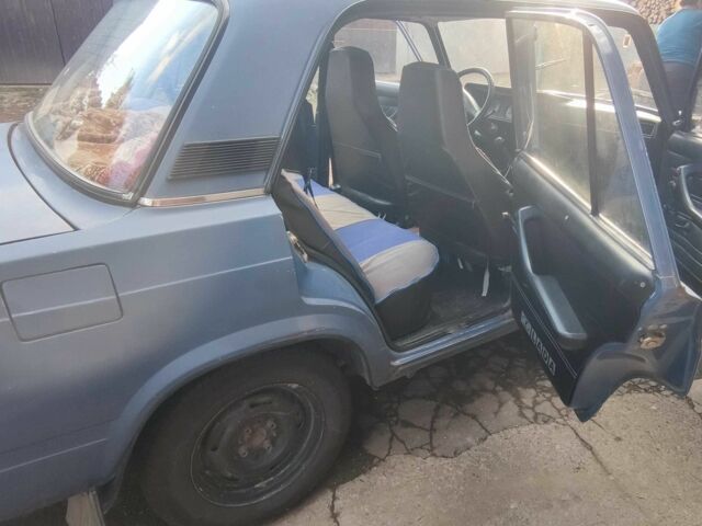 Синий ВАЗ 2107, объемом двигателя 1.7 л и пробегом 76 тыс. км за 1700 $, фото 10 на Automoto.ua
