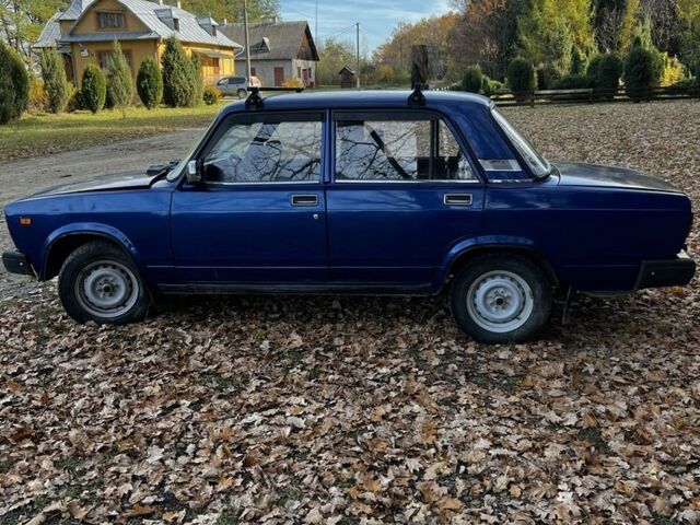 Синій ВАЗ 2107, об'ємом двигуна 1.5 л та пробігом 26 тис. км за 2200 $, фото 3 на Automoto.ua