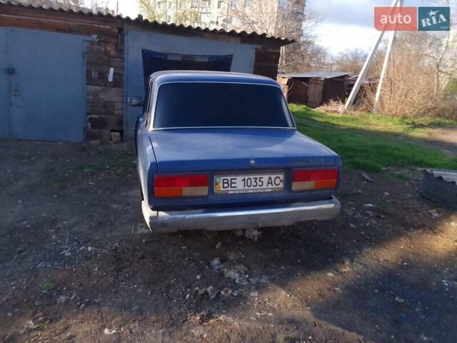 Синий ВАЗ 2107, объемом двигателя 1.5 л и пробегом 60 тыс. км за 1550 $, фото 3 на Automoto.ua