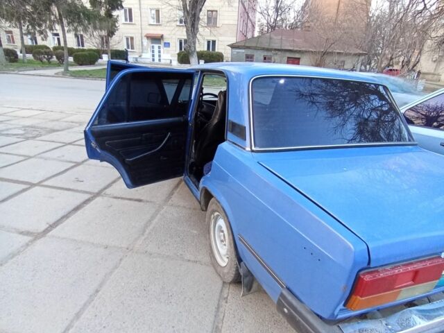Синий ВАЗ 2107, объемом двигателя 0.15 л и пробегом 102 тыс. км за 1500 $, фото 7 на Automoto.ua