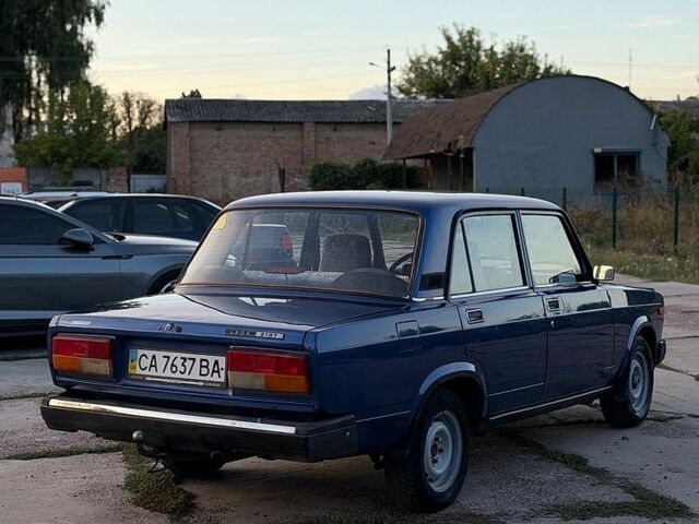 Синий ВАЗ 2107, объемом двигателя 1.45 л и пробегом 88 тыс. км за 1500 $, фото 2 на Automoto.ua